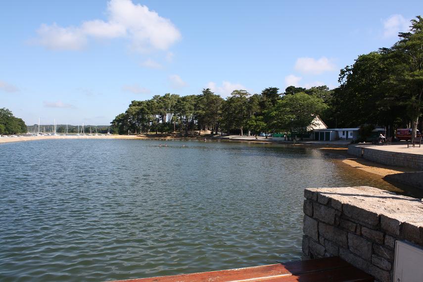Piscine d'eau de mer à Conleau Piscine d'eau de mer à Conleau